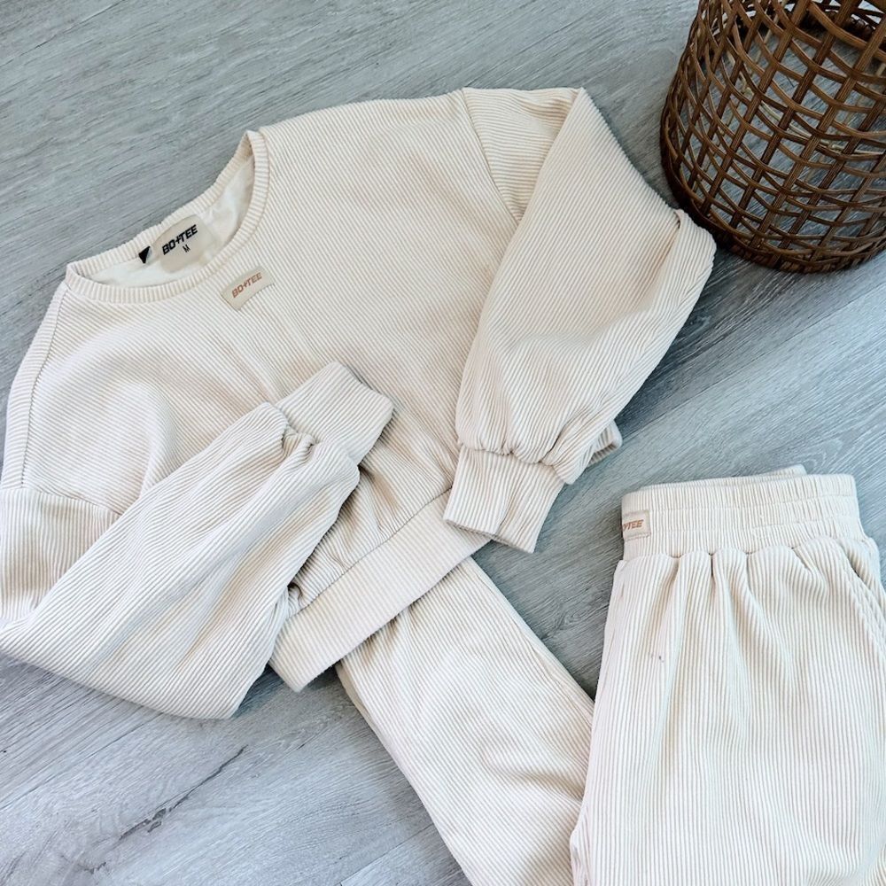Cream Women's Ribbed Lounge Set - Picture 2 of 6